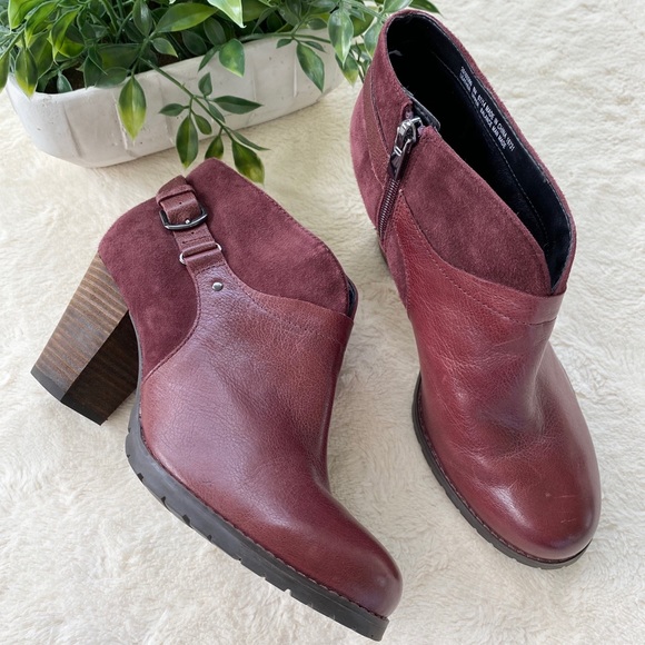 clarks women's mission parker chelsea boot